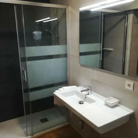 Hotel Vicente *
